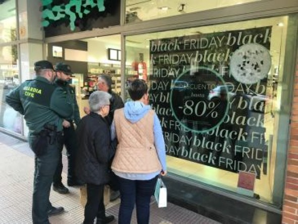 La Guardia Civil de Teruel recomienda extremar las precauciones ante el próximo Black Friday en internet