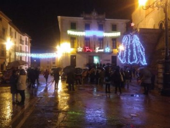 Montalbán se viste de Navidad con el encendido de luces