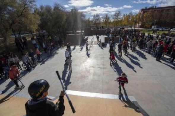 El Ayuntamiento de Teruel estudia la instrucción de la DGT que prohíbe a los patinetes eléctricos circular por aceras y zonas peatonales