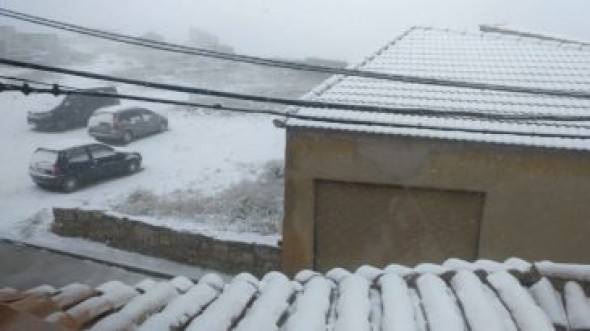 La Aemet eleva a roja la alerta por nevadas en Gúdar y Maestrazgo para la jornada del lunes