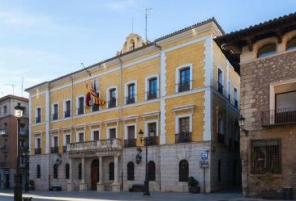 Aprobadas las bases para seleccionar a 28 funcionarios y personal laboral fijo en el Ayuntamiento de Teruel