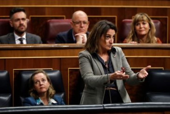 Ribera ve bien conservar el edificio de la central de Andorra y rechaza el trato “colonial” que denuncia Teruel Existe