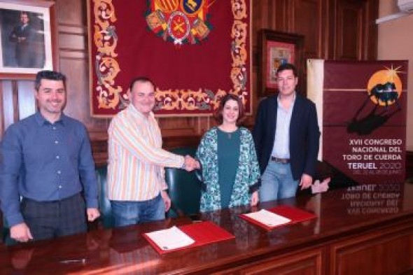 El Ayuntamiento de Teruel suscribe un convenio con la Asociación Amigos de la Soga y Baga para el XVII Congreso Nacional del Toro de Cuerda