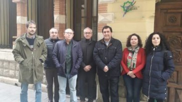 Los grupos políticos de la Comarca de Teruel, a excepción de Vox, firman la Declaración de la FEMP sobre el 8M