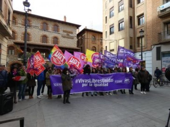 Los sindicatos reclaman en las calles de Teruel igualdad real y efectiva