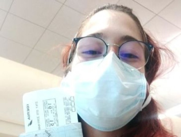 Laura Clemente, enfermera de Cella que estuvo atrapada en Ecuador: “Nos asustó bastante ver que la alcaldesa no dejaba aterrizar en Guayaquil”