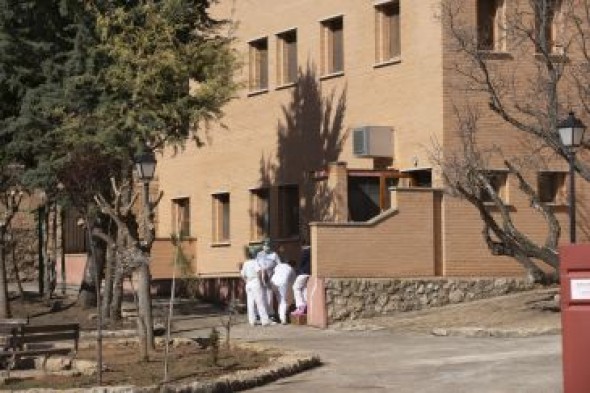 El Colegio de Enfermería de Teruel defiende que se dé el título a alumnos de último curso