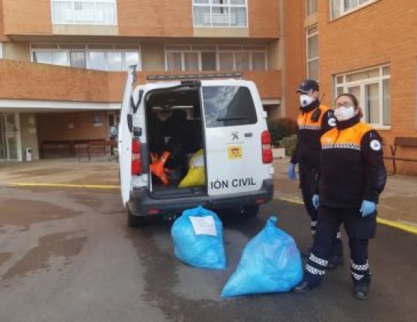 Los voluntarios de Protección Civil de Teruel, una mano amiga en tiempos de confinamiento