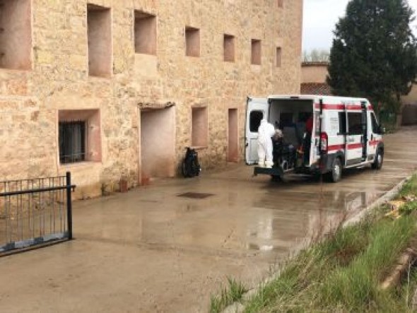 El centro intermedio de Gea de Albarracín cuenta ya con once pacientes y recibe donaciones de material