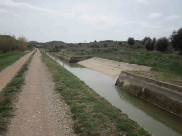 La CHE construye varias rampas para corzos en el Canal Calanda-Alcañiz