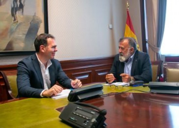 Herminio Sancho, diputado del PSOE: “Iniciativas como la de apadrinaunolivo.org son un ejemplo de cómo dar valor al territorio”