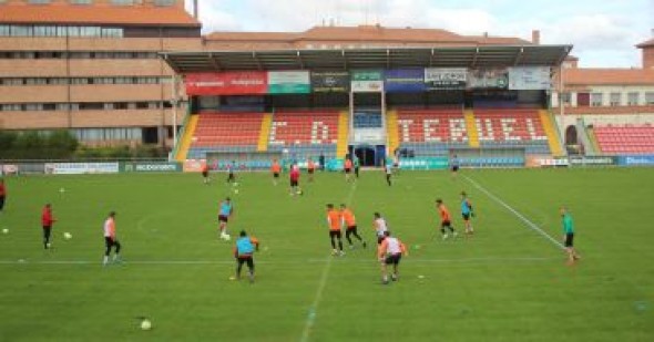 La Federación Aragonesa de Fútbol comunica que no autoriza entrenamientos ni amistosos