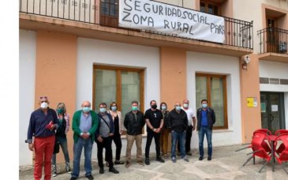 Se cumplen cien días del cierre de la oficina del INSS en Montalbán y habrá una nueva protesta