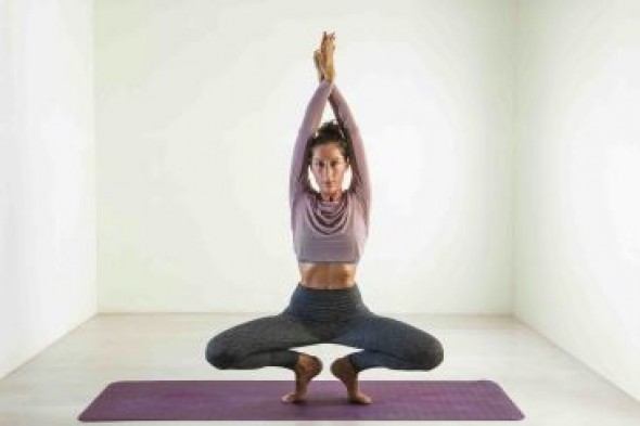 Esther García Soriano,  profesora de yoga:  “El yoga nos da recursos para que no nos desborde una situación como el Covid”