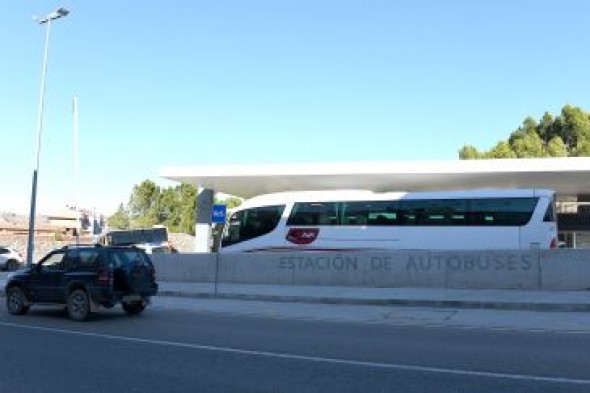 La empresa del bus Alcañiz-Teruel alega falta de rentabilidad para suprimir servicios