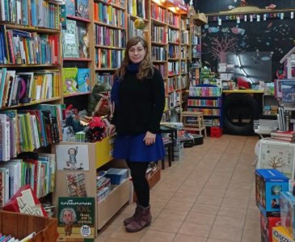 Adriana Galve, librera de Andorra: “Una librería rural asesora al cliente y no tiene nada que envidiar a otra de ciudad”