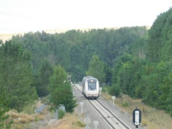 Teruel Existe aplaude la licitación de las obras de electrificación del tren