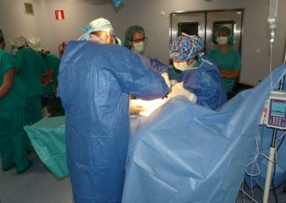 El Hospital Obispo Polanco de Teruel suspende toda la actividad quirúrgica que no sea urgente