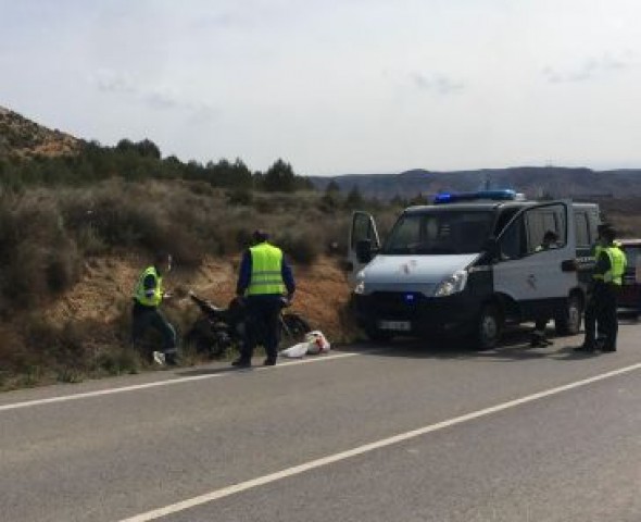 La Guardia Civil investiga el accidente de moto que ha costado una vida cerca de Albalate del Arzobispo