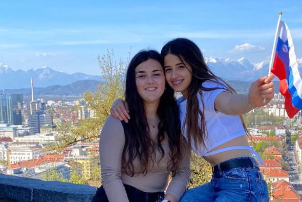 Dos alumnas del ciclo Laboratorio del Vega del Turia van de Erasmus a Eslovenia