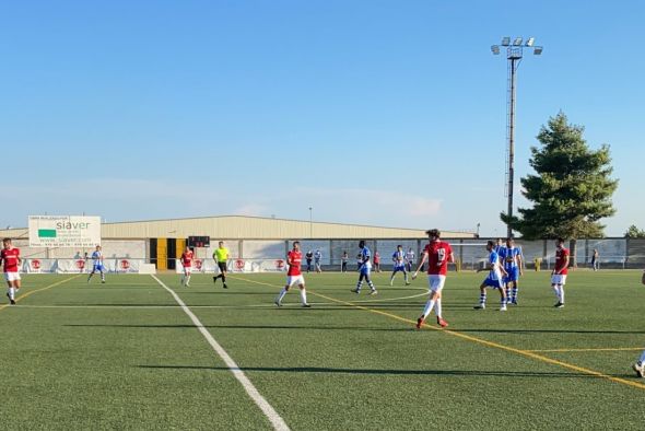 El Calamocha gana al Ejea y mete un pie y medio en la final regional