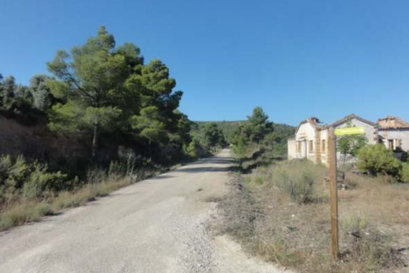 Carrera contrarreloj en el Matarraña para alegar contra los parques eólicos