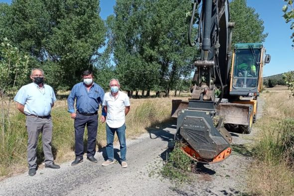 Hasta ochenta municipios turolenses  han visto mejorados sus caminos rurales