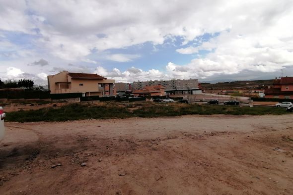 Queda desierta una de las cinco parcelas para unifamiliares que ofertaba el Ayuntamiento de Teruel