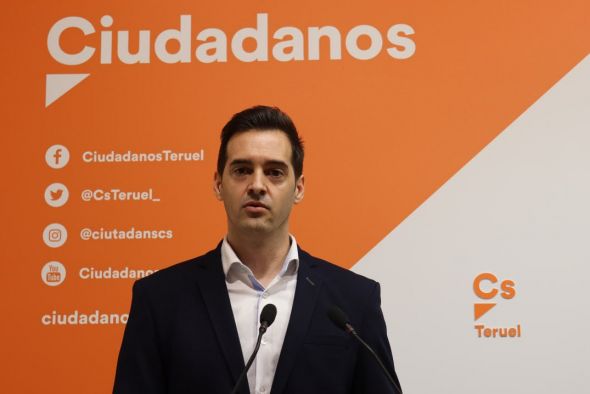 Cs Teruel defiende a los autónomos ante los sablazos fiscales del Gobierno