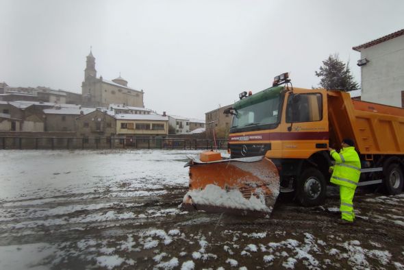 Todas las carreteras provinciales están limpias de nieve y se pide precaución por el hielo