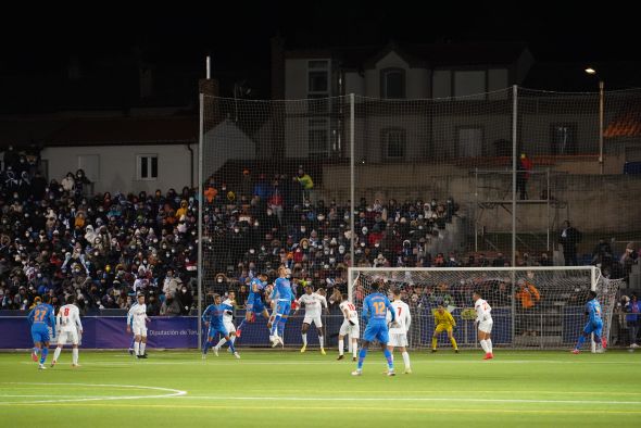 Utrillas vive una gran fiesta del fútbol a pesar de caer eliminado en Copa del Rey por el Valencia, de Primera División