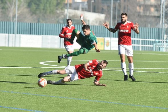 Un gol en propia meta acaba con las opciones del Calamocha en su visita al Cuarte (1-0)