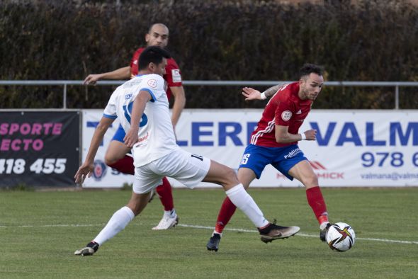 El CD Teruel despide la primera vuelta con una derrota (2-1) en Badalona