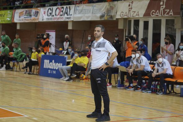 Miguel Rivera, técnico del CV Teruel: “Siento que el mejor equipo ha quedado fuera”