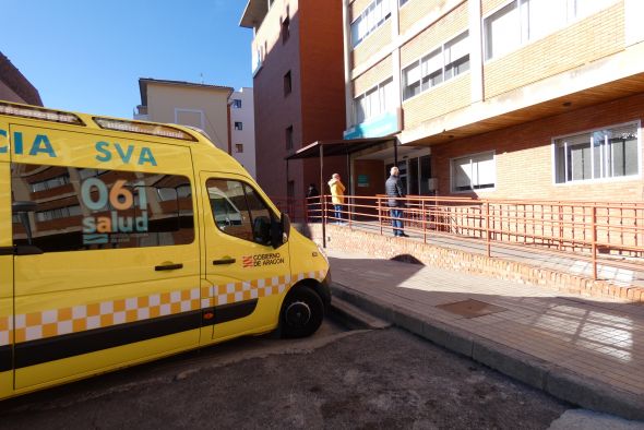 Diez de las 18 ambulancias SVB que prestarán servicio en Teruel cubrirán 24 horas de forma presencial