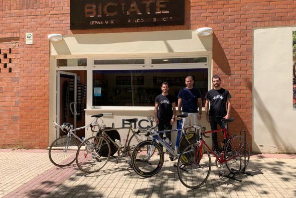El pabellón San Fernando de Teruel acogerá el fin de semana una exposición de bicicletas clásicas