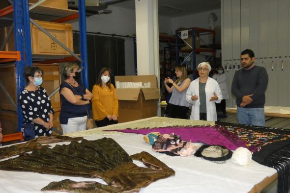 El Museo de Teruel invita a descubrir sus fondos más desconocidos y cómo los conserva