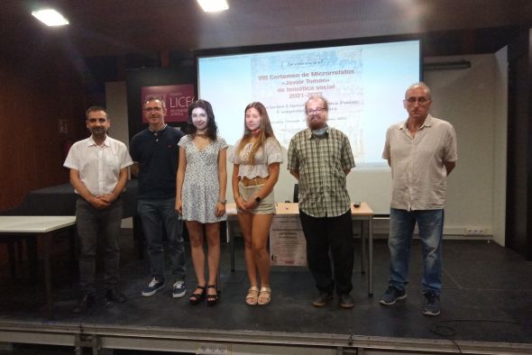 Poiesis y Compromiso y Cultura entregó los premios del certamen literario Javier Tomeo