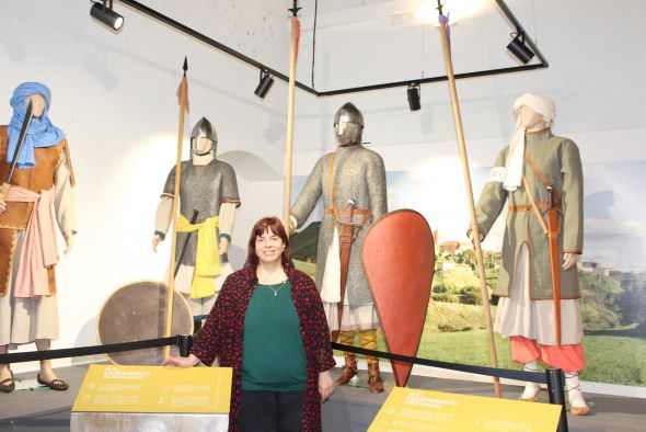 Mabel Villagra, experta en indumentaria medieval y asesora audiovisual sobre moda andalusí: “La Batalla de Cutanda es uno  de los mejores ejemplos de España en recreación andalusí”