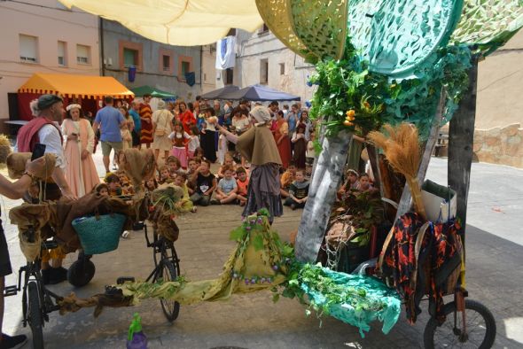 Montalbán desempolva los trajes medievales para una jornada recreacionista