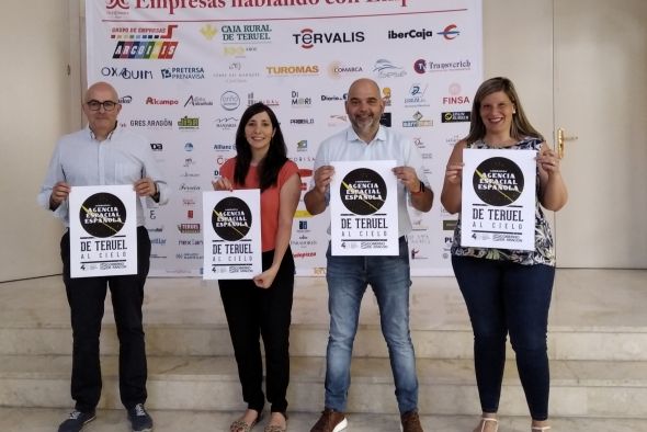 Los comercios ponen en marcha la campaña de apoyo a la candidatura de Teruel a la Agencia Espacial Española