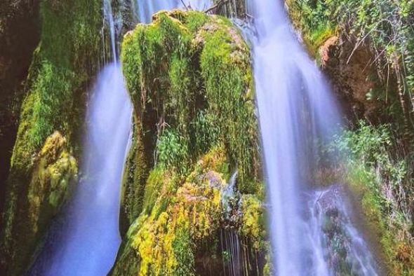 La Cascada de Calomarde aparece en el último número de la prestigiosa revista de National Geographic