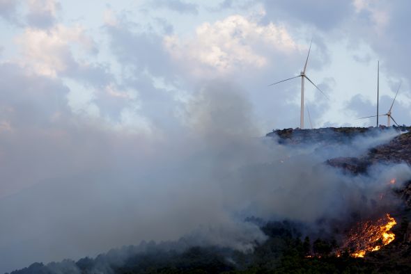 El Gobierno de Aragón señala que el viento Norte evita que el fuego de Bejís llegue a la provincia de Teruel