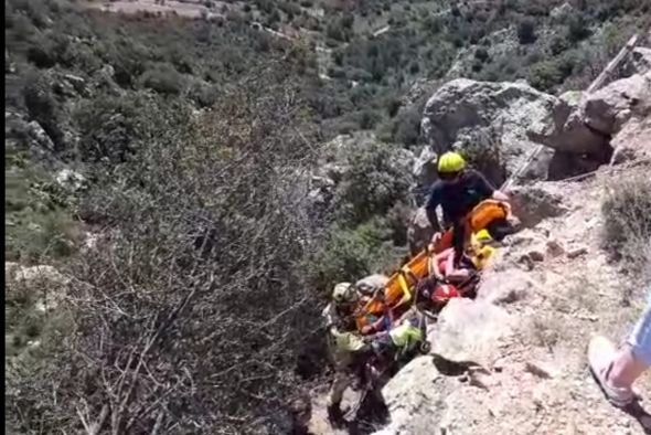 Rescatada una mujer que se ha precipitado de una altura de unos cuatro metros en un barranco de Cirujeda