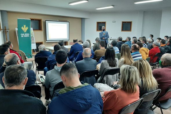 Caja Rural de Teruel informa sobre la nueva PAC para el periodo 2023-2027 con 20 charlas en otros tantos municipios