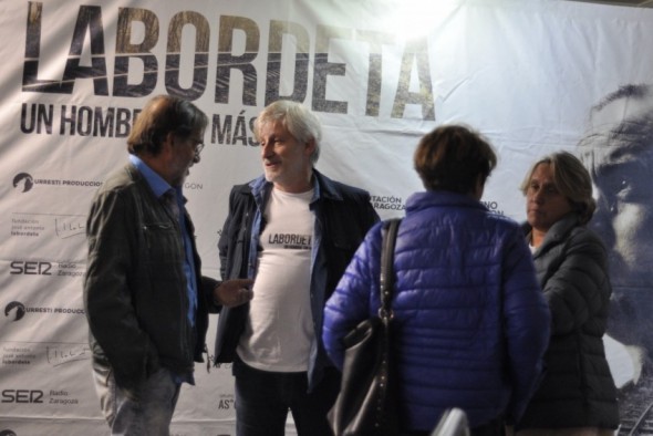 Paula Labordeta y Gaizka Urresti guionistas del documental ‘Labordeta, un hombre sin más’: “Cuando Labordeta llegó a Teruel comenzó a conocer Aragón de verdad, fue muy importante en su vida”