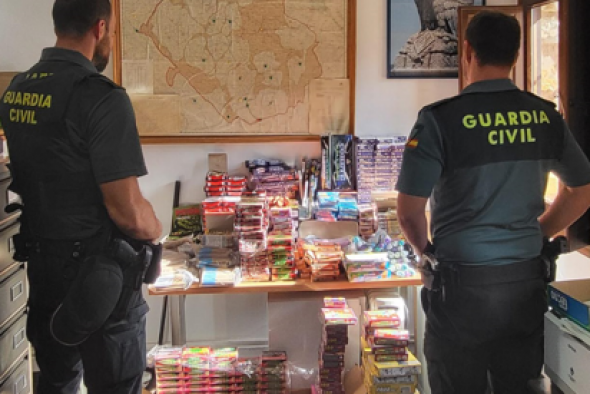 La Guardia Civil de Teruel incauta más de 29.000 petardos en la localidad de Albarracín