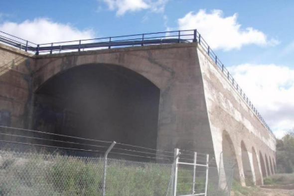 El Mitma adjudica un contrato de obras para reparar un puente de la N-234 que cruza el ferrocarril Zaragoza-Teruel