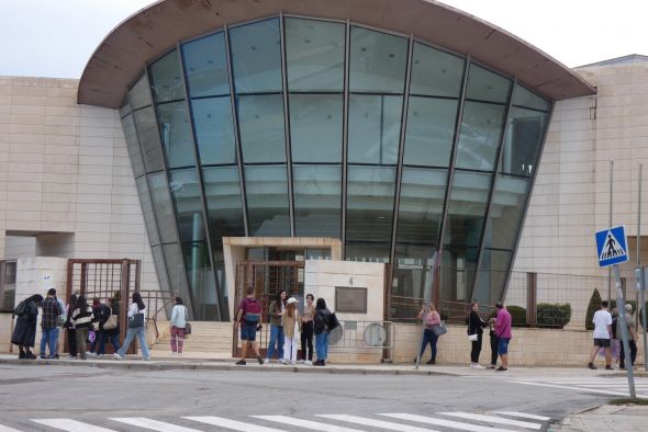 Un estudio detecta niveles elevados de estrés entre la población universitaria del Campus de Teruel