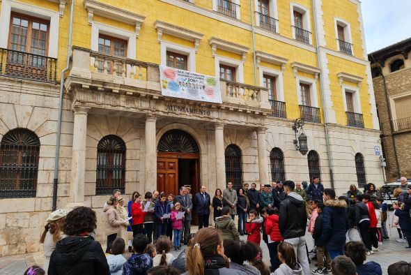 El Ayuntamiento de Teruel se suma a los actos de conmemoración del Día Mundial de la Infancia